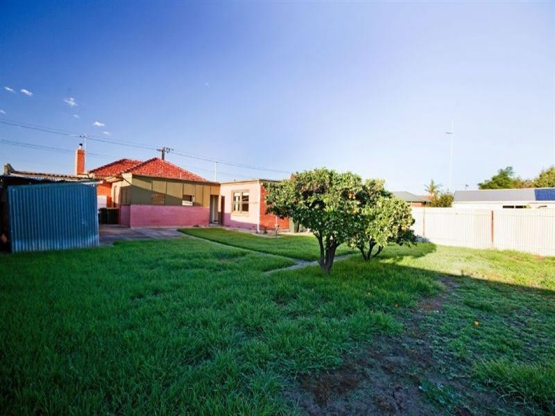 13 Carlton Road, Camden Park SA 5038