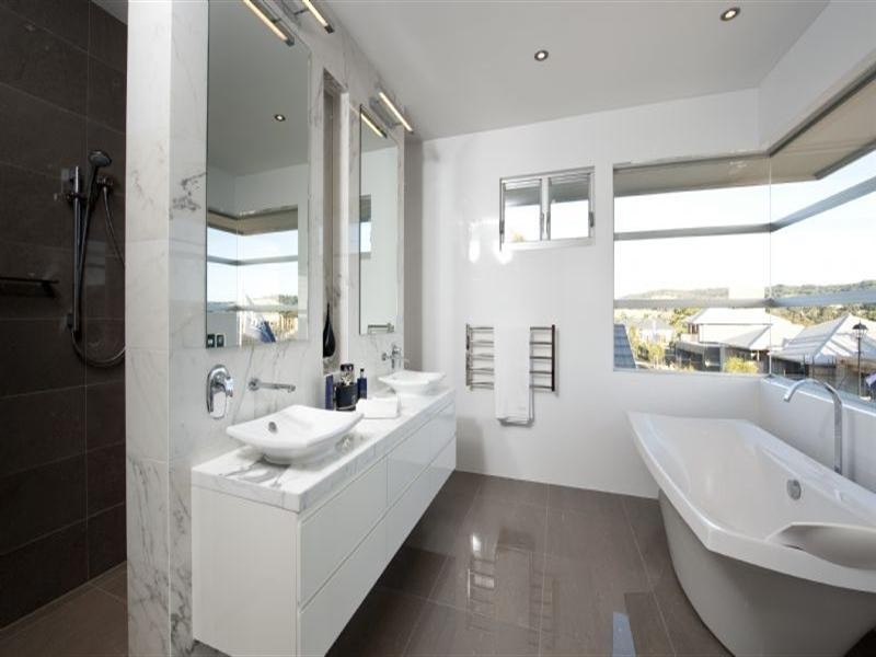 75 Highfield Drive, Craigburn Farm SA 5051