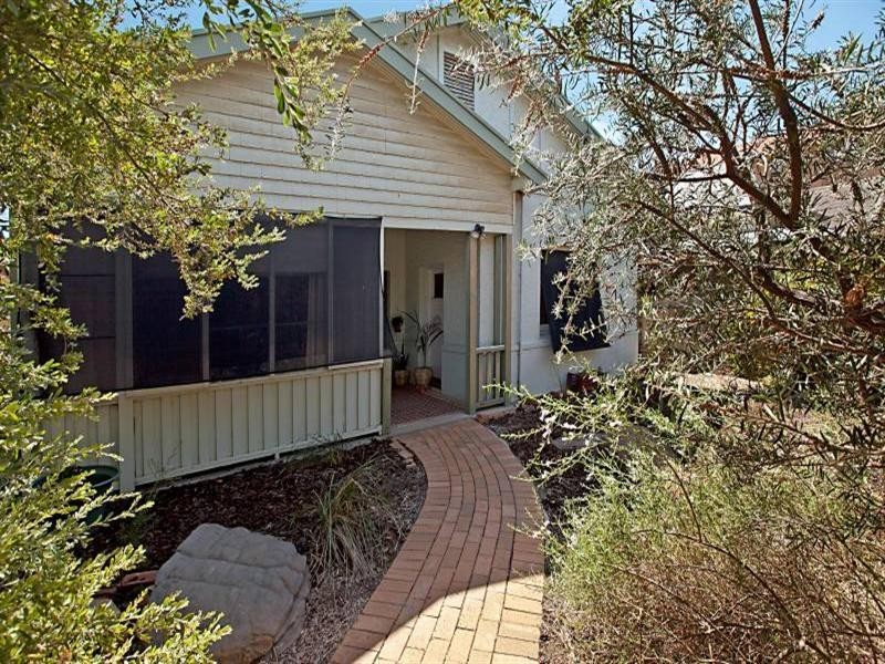 15 Sturt Street, Glenelg North SA 5045