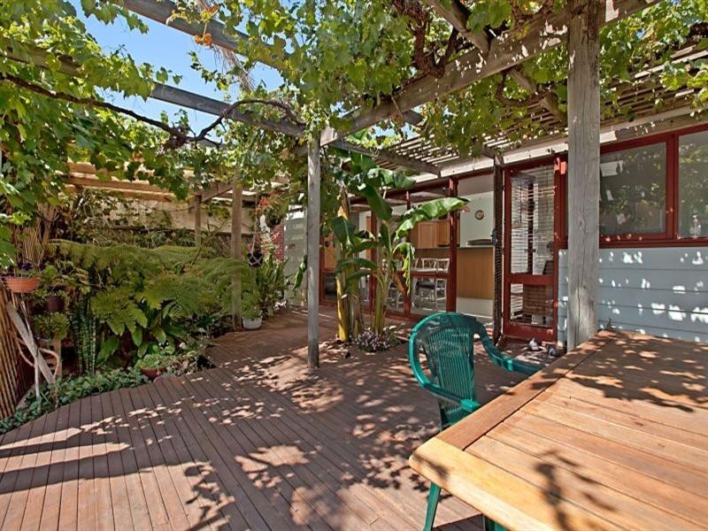 15 Sturt Street, Glenelg North SA 5045