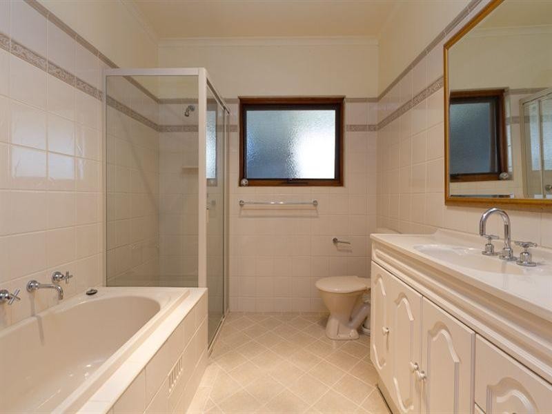 22 Sunlake Place, Tennyson SA 5022