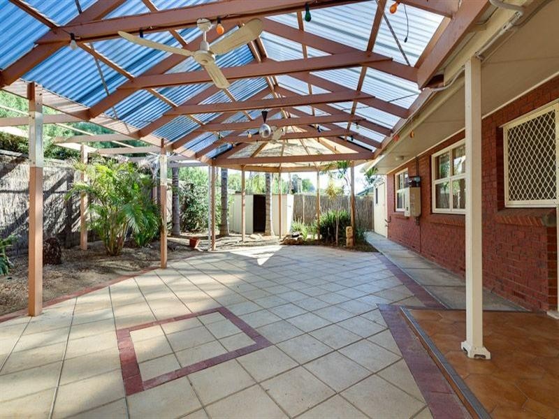 22 Sunlake Place, Tennyson SA 5022