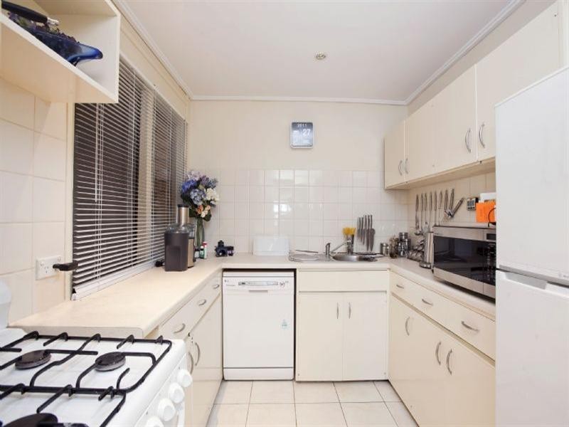 11-80 Military Road, Tennyson SA 5022