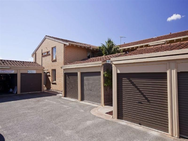 11-80 Military Road, Tennyson SA 5022