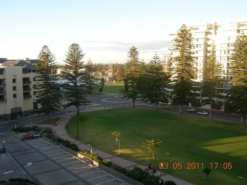 504/16 Oaks Pier Plaza, Holdfast Parade, Glenelg SA 5045