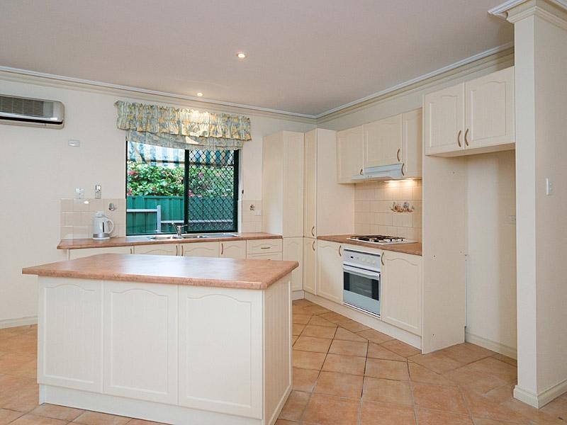 32A Lincoln Street, Kensington Gardens SA 5068