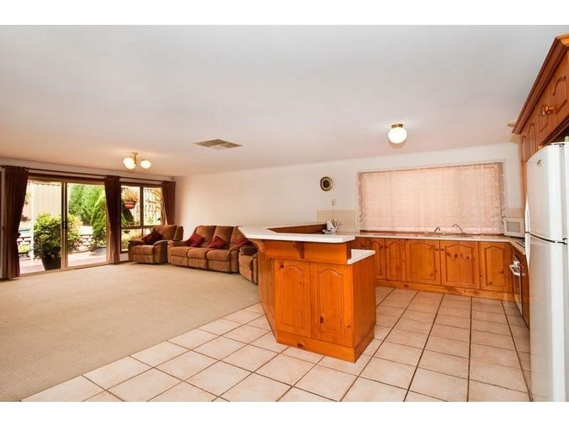 11 Orange Avenue, Golden Grove SA 5125