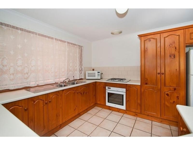 11 Orange Avenue, Golden Grove SA 5125