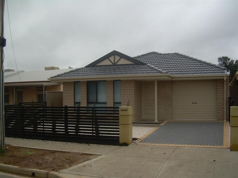 6 Beaconsfield Road, Mansfield Park SA 5012