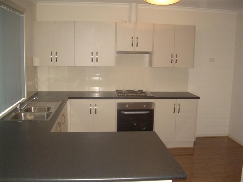 6 Beaconsfield Road, Mansfield Park SA 5012