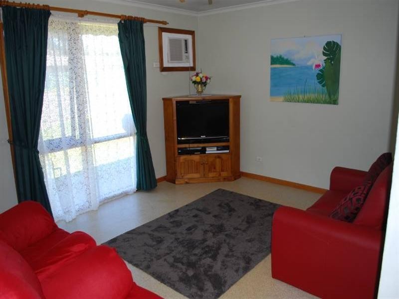 11 Clark Court, Elizabeth Grove SA 5112