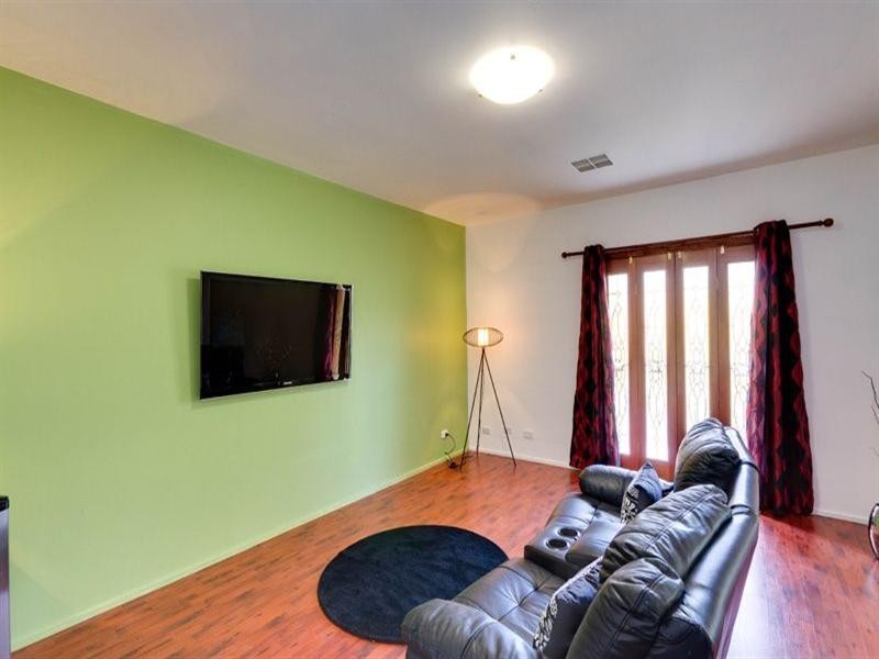 5A Stella Street, Darlington SA 5047