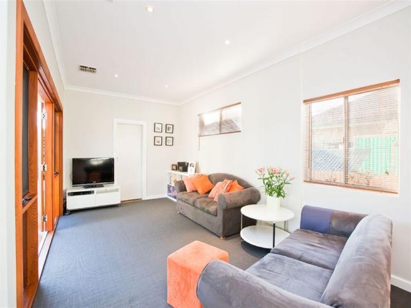 17 Swanwick Street, Henley Beach SA 5022