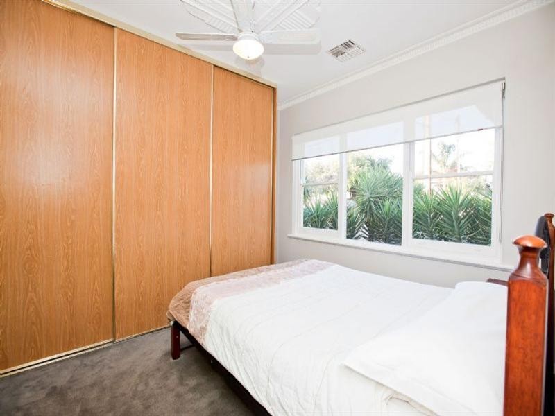 17 Swanwick Street, Henley Beach SA 5022