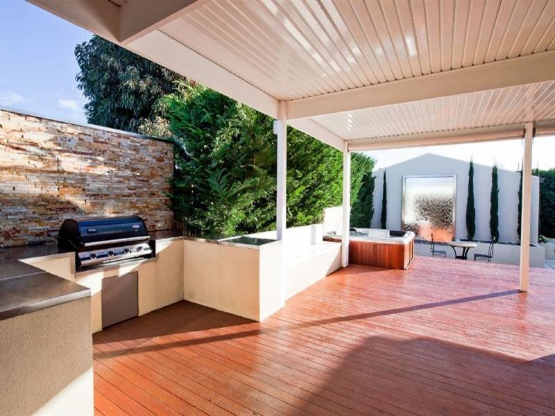 17 Swanwick Street, Henley Beach SA 5022