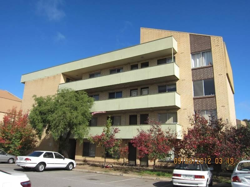 101/3 Noblet Street, Findon SA 5023