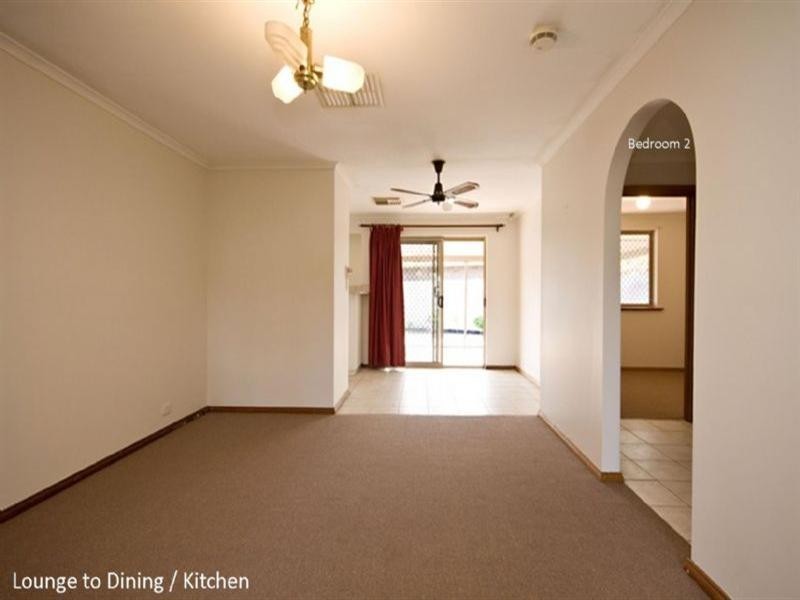 2/1 Wingate Crescent, Parafield Gardens SA 5107
