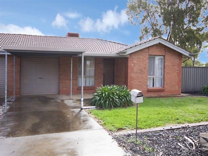2/1 Wingate Crescent, Parafield Gardens SA 5107