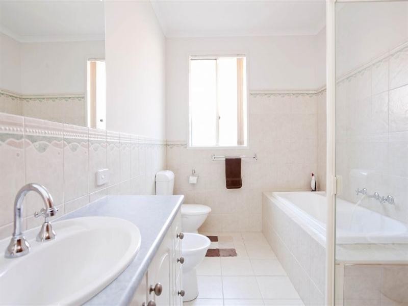 6 Railway Court, Sheidow Park SA 5158