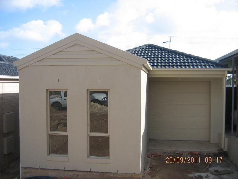 24 Melrose Avenue, Clearview SA 5085