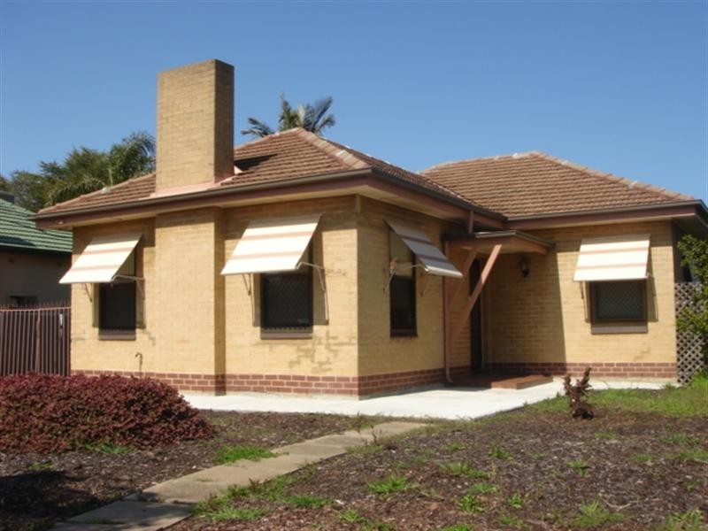 33 Kitchener Street, Kilburn SA 5084