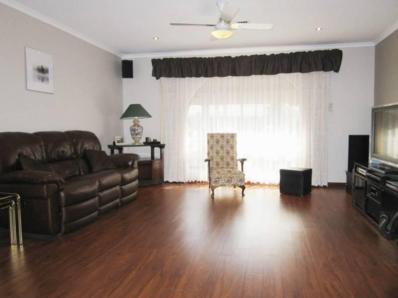 26 Teasdale Crescent, Parafield Gardens SA 5107