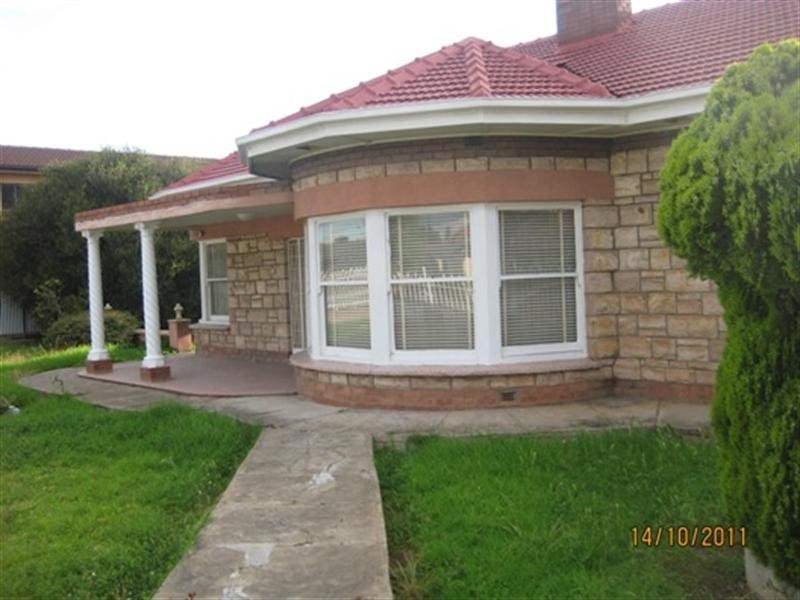 158 Churchill Road, Prospect SA 5082
