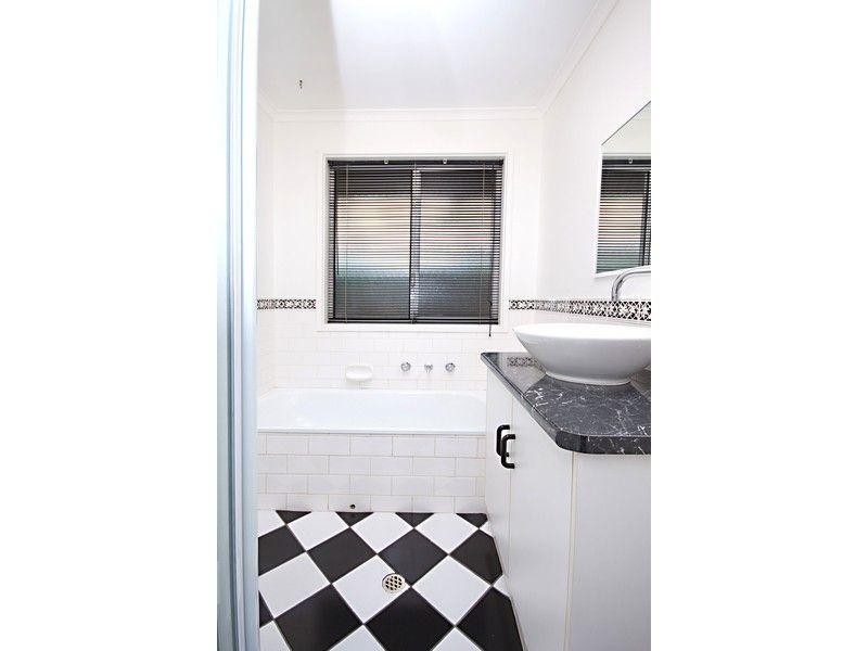 36 Jolsen Street, Salisbury Downs SA 5108