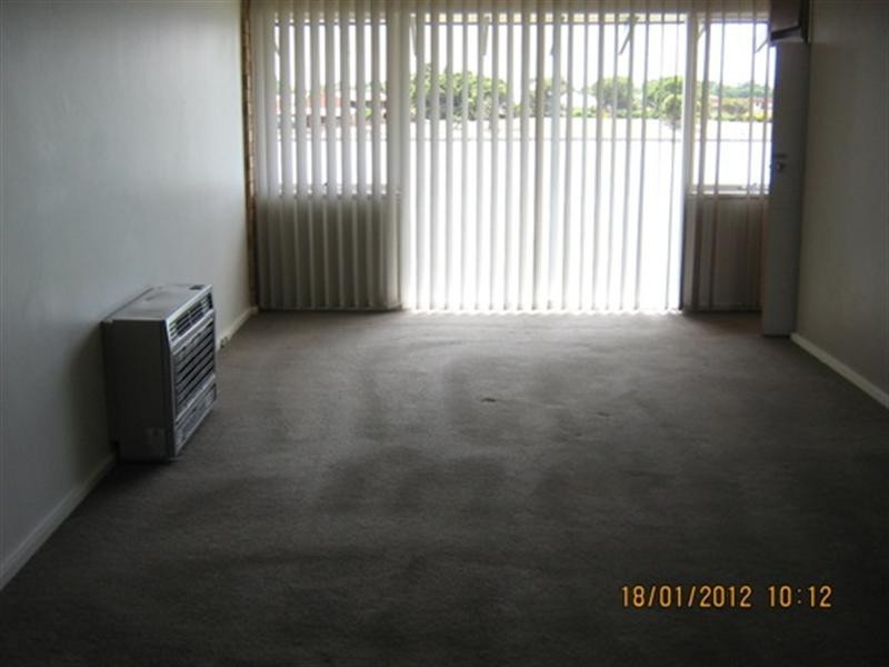 4/78 Military Road, Tennyson SA 5022