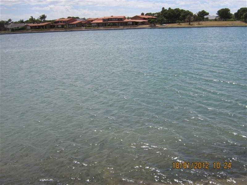 4/78 Military Road, Tennyson SA 5022