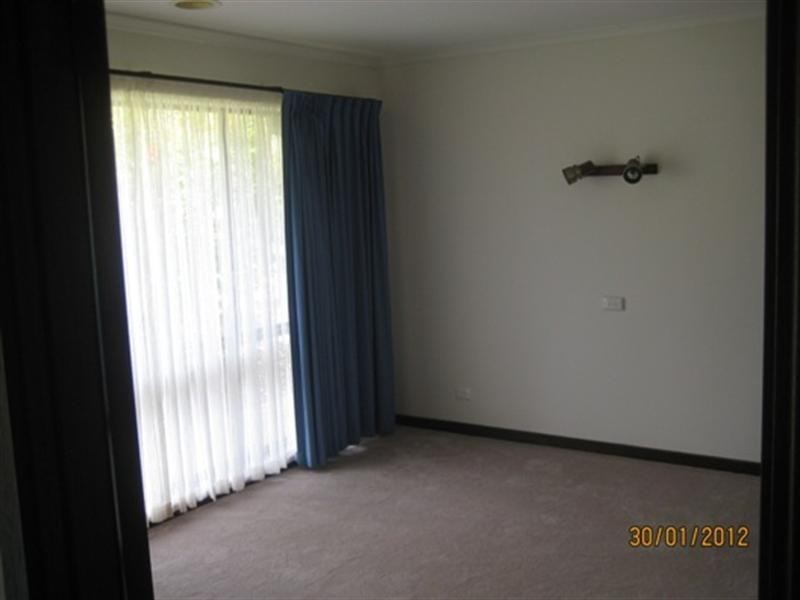 19 Waterford Avenue, Dernancourt SA 5075