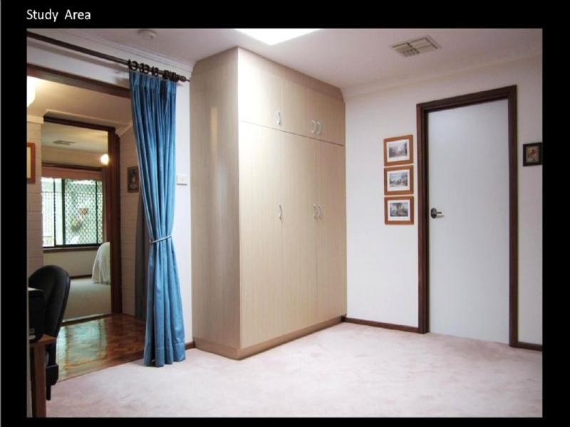 2 Ashley Avenue, Ridgehaven SA 5097