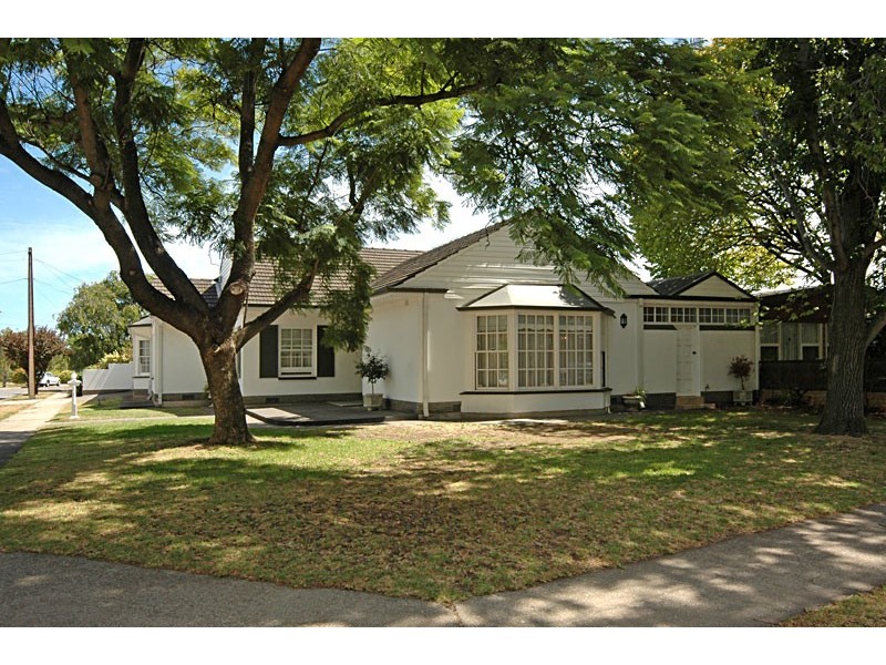 1 Debney Street, Fulham Gardens SA 5024