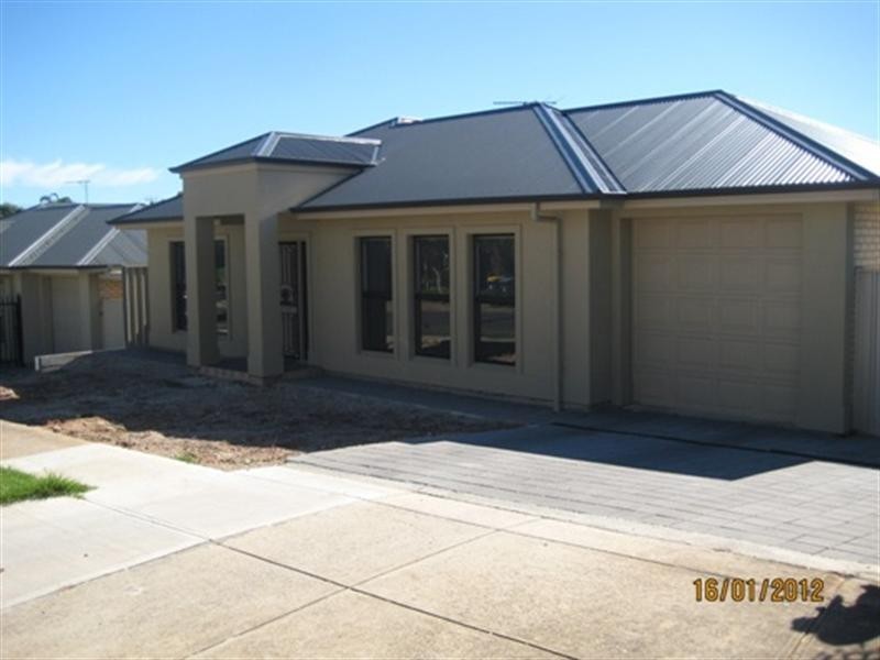 31 Blyth Avenue, Clearview SA 5085