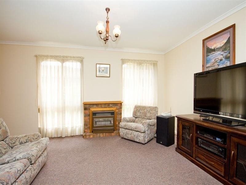 2/4 Daisy Avenue, Mitchell Park SA 5043