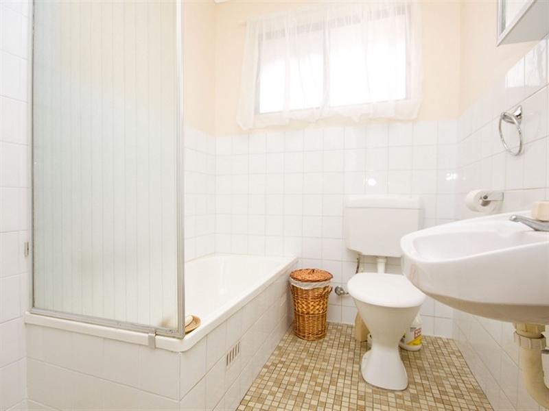 2/4 Daisy Avenue, Mitchell Park SA 5043