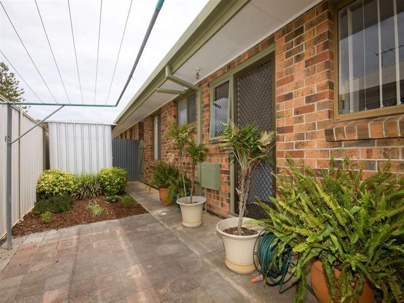 2/4 Daisy Avenue, Mitchell Park SA 5043