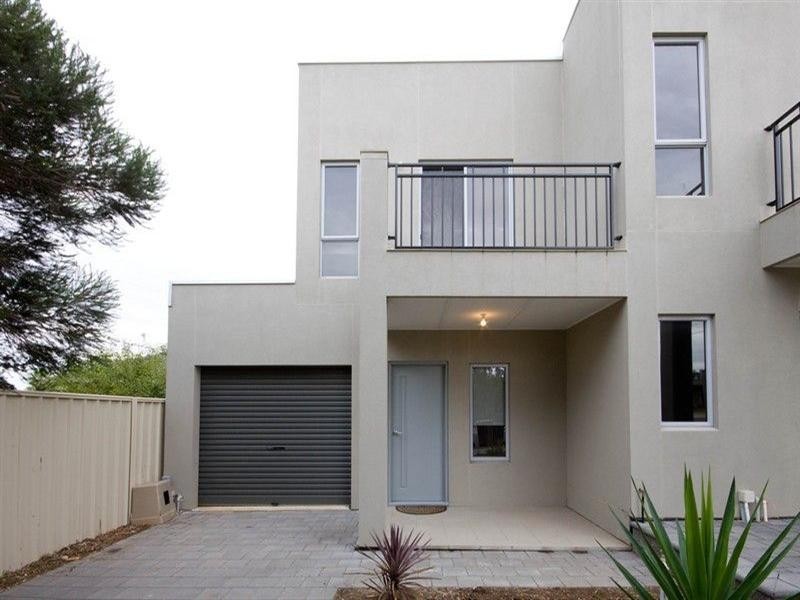 27 Myrtle Grove, Clovelly Park SA 5042