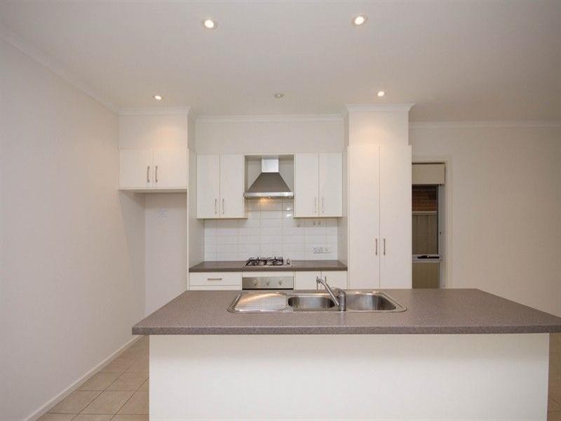 27 Myrtle Grove, Clovelly Park SA 5042