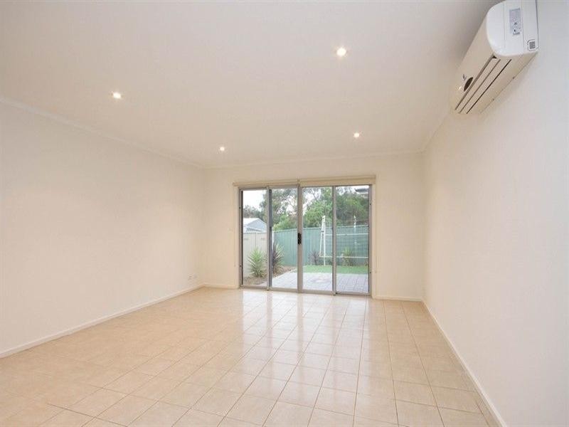 27 Myrtle Grove, Clovelly Park SA 5042