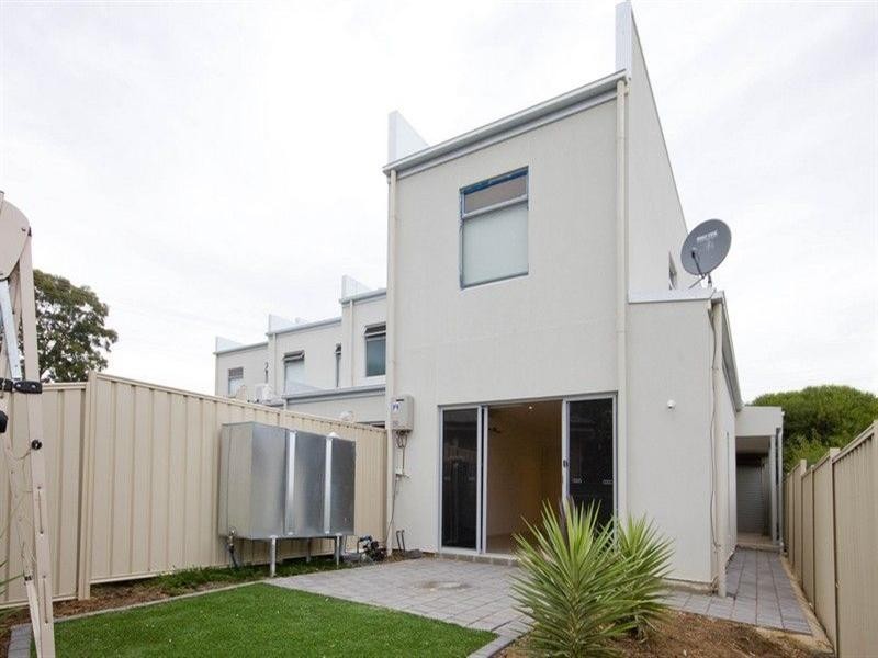 27 Myrtle Grove, Clovelly Park SA 5042