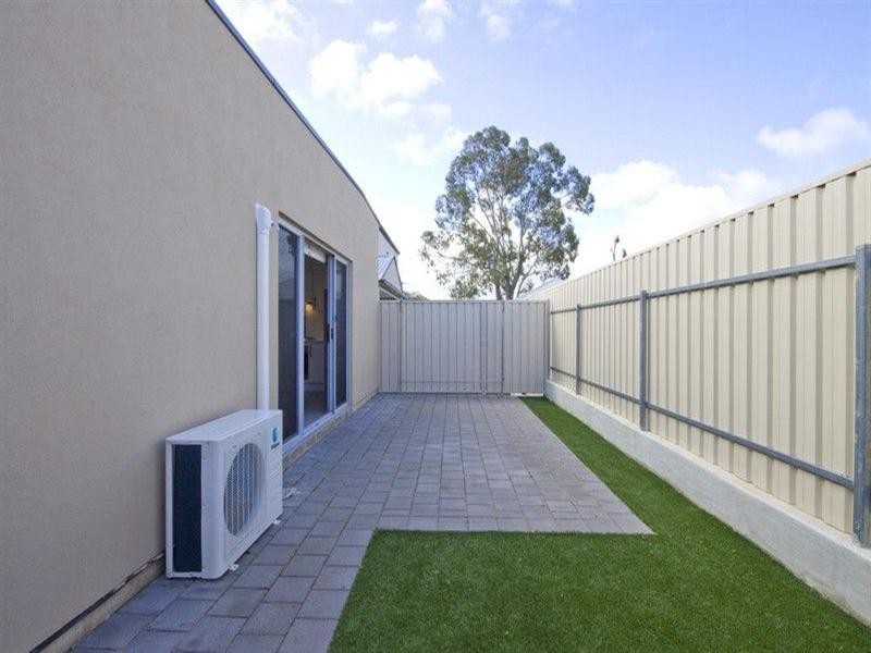 42A Nilpena Avenue, Park Holme SA 5043