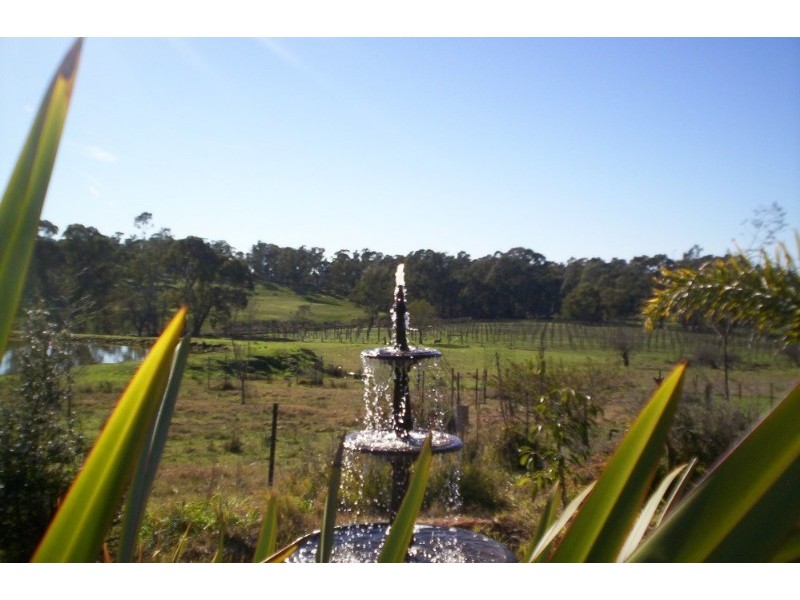 287 Mannes Lane, Emu Creek VIC 3551