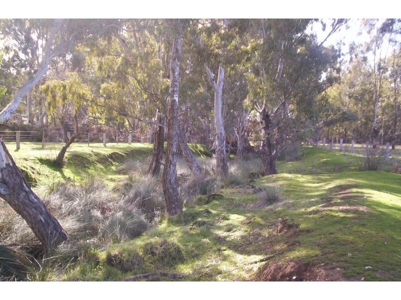 287 Mannes Lane, Emu Creek VIC 3551