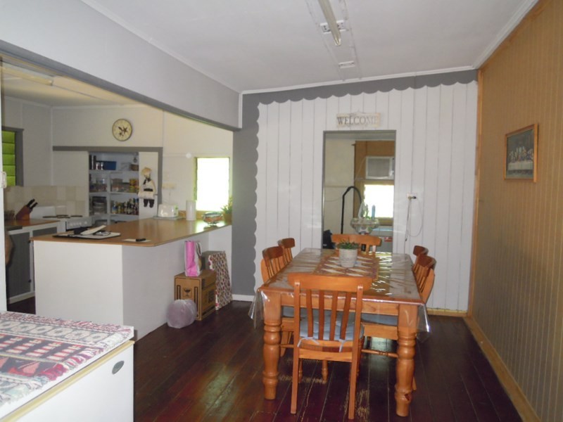 48-50 Crawford Street, Richmond QLD 4822