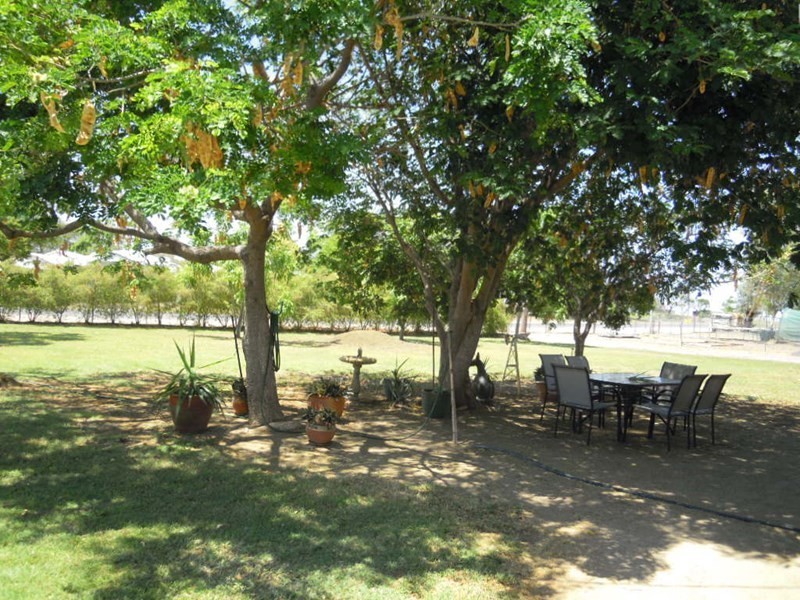 48-50 Crawford Street, Richmond QLD 4822