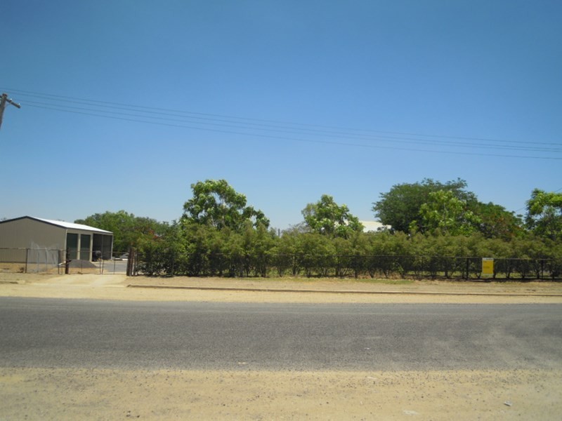 48-50 Crawford Street, Richmond QLD 4822