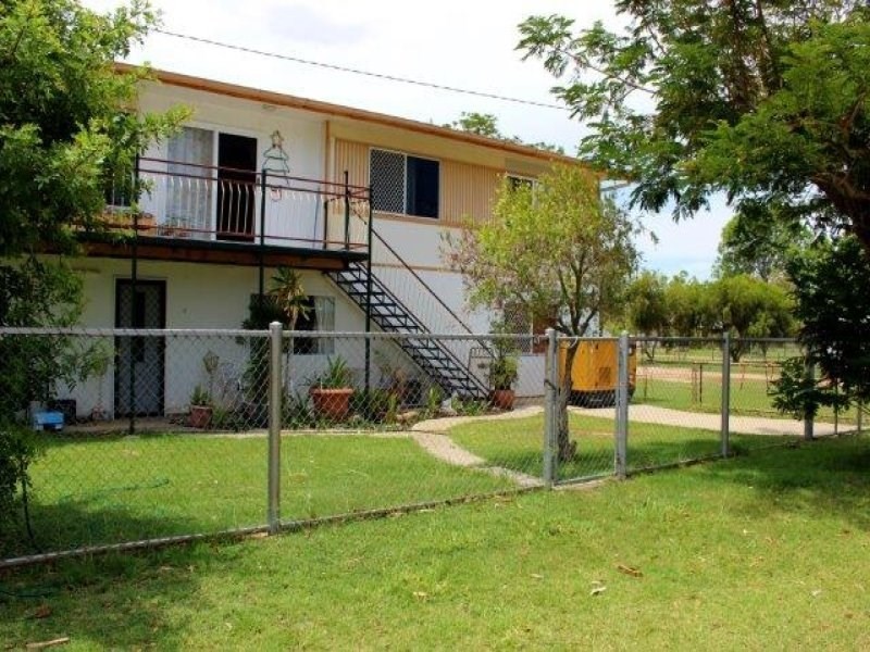 49-51 Little Avenue, Hughenden QLD 4821