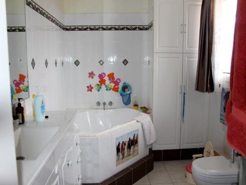 49-51 Little Avenue, Hughenden QLD 4821