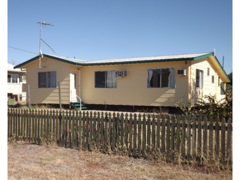 7-9 Beaconsfield Street, Hughenden QLD 4821